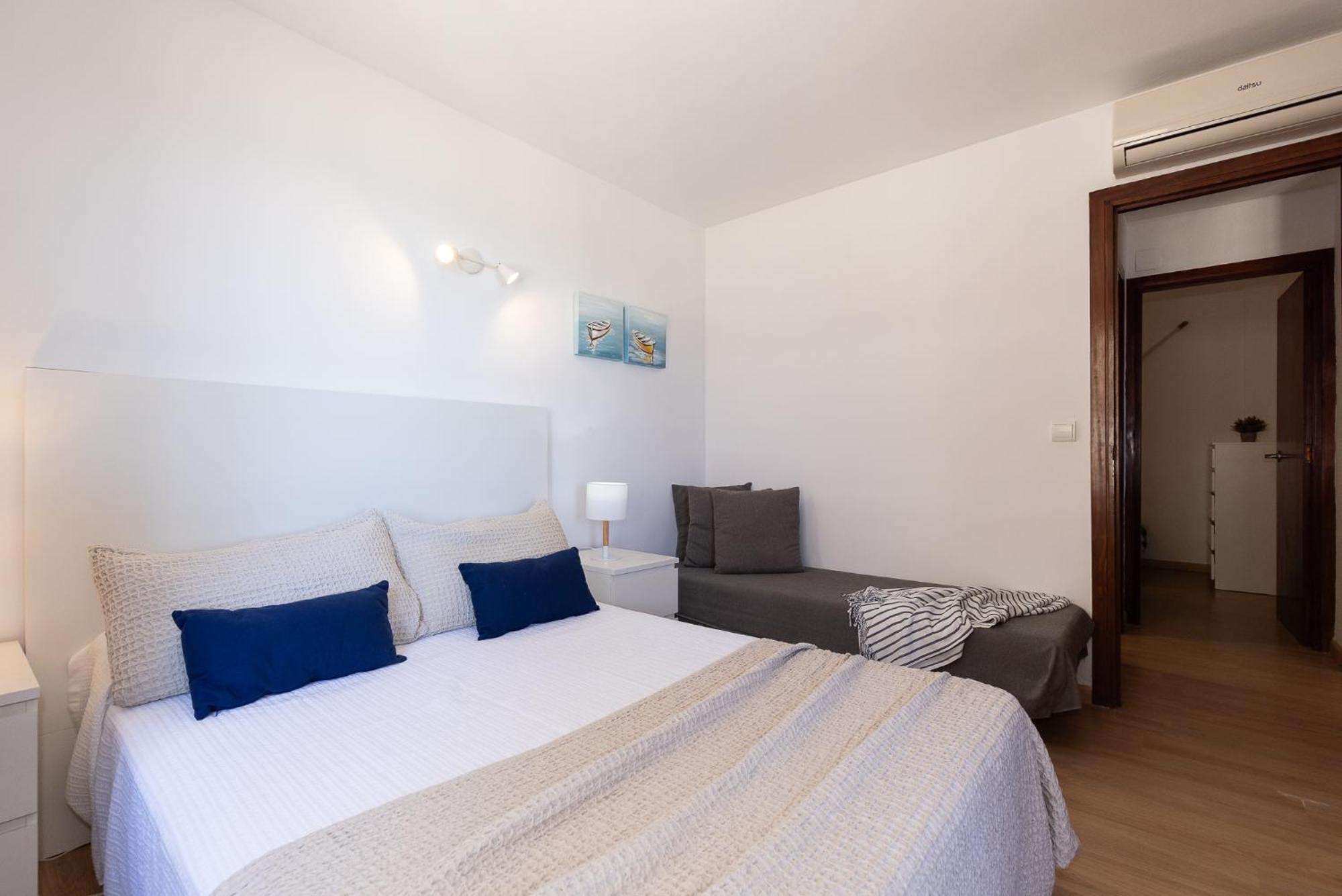 Uhc Mexico I Apartments Камбрильс Экстерьер фото