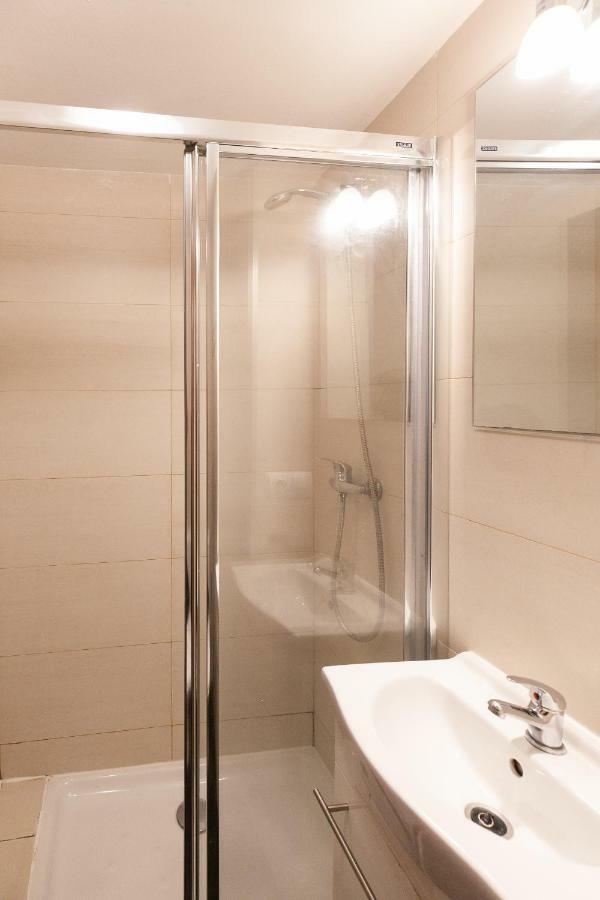 Uhc Mexico I Apartments Камбрильс Экстерьер фото